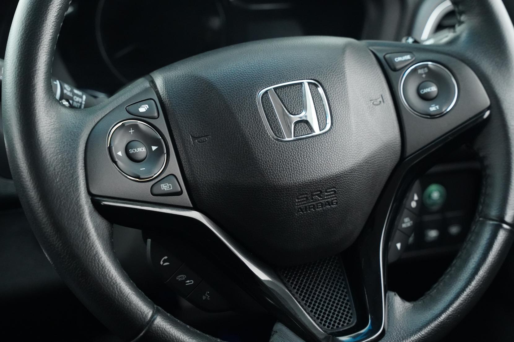 Honda Vezel 1.5 HYBRID HR-V Hybrid 4WD X