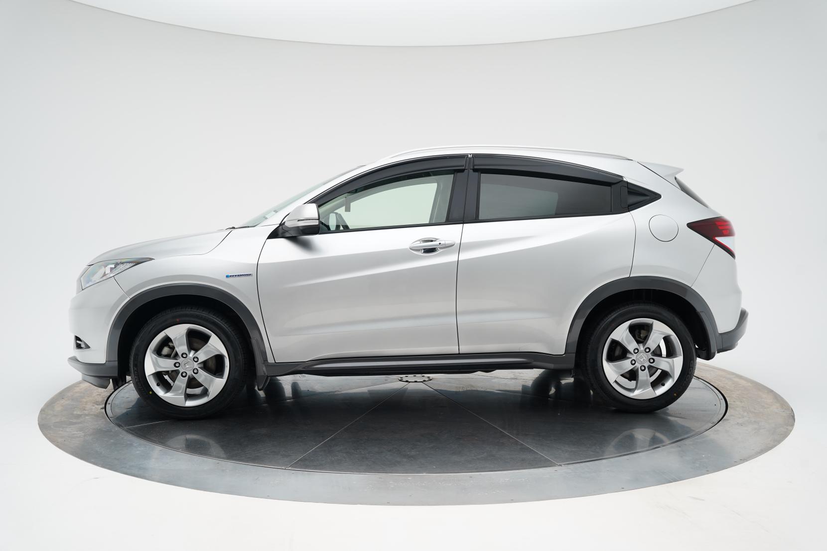 Honda Vezel 1.5 HYBRID HR-V Hybrid 4WD X