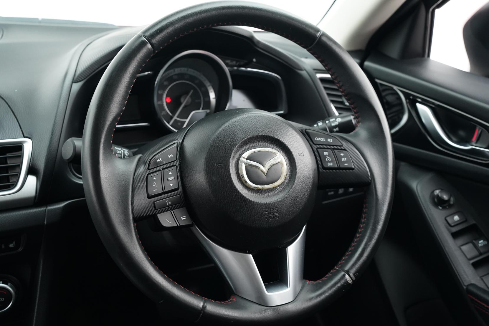 Mazda Axela HYBRID-S L PACKAGE