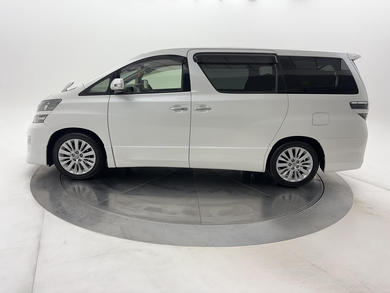 Toyota Vellfire 3.5Z G EDITION