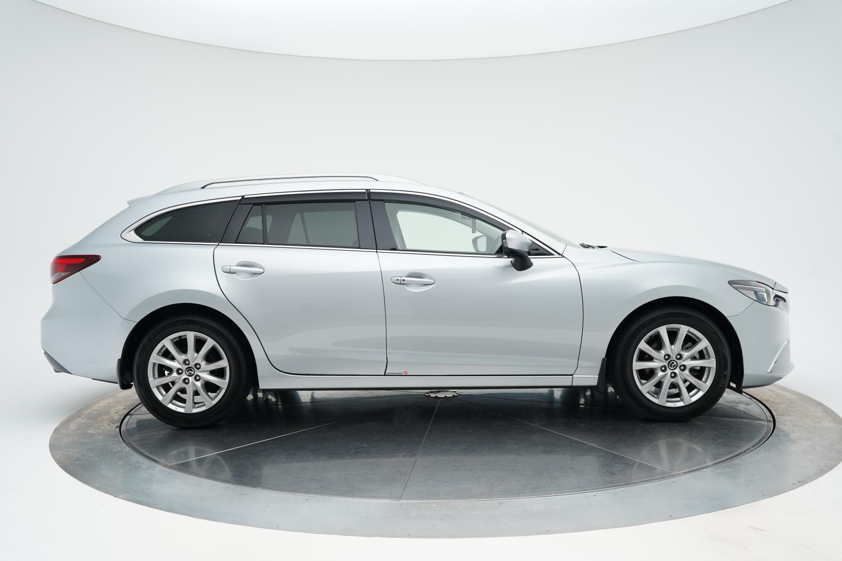Mazda Atenza 2.0 WAGON 20S PRO ACTIVE