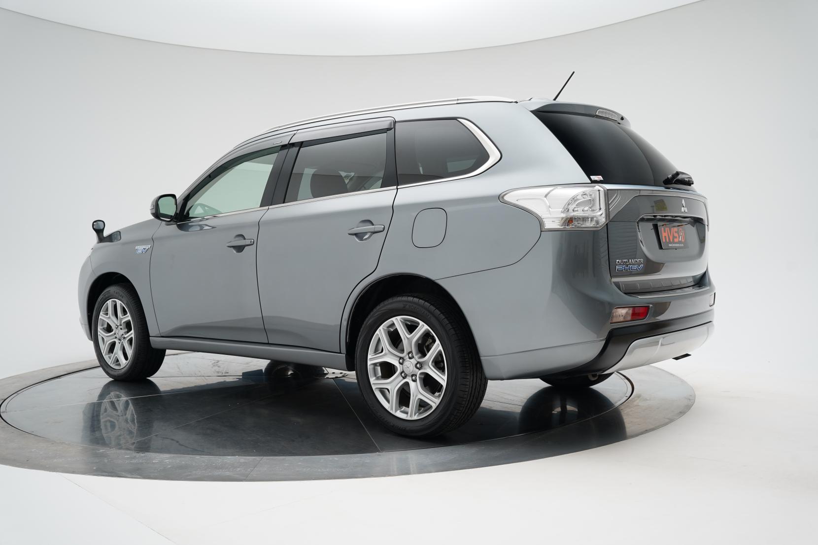 Mitsubishi Outlander 2.4 PHEV Phev G 4WD 