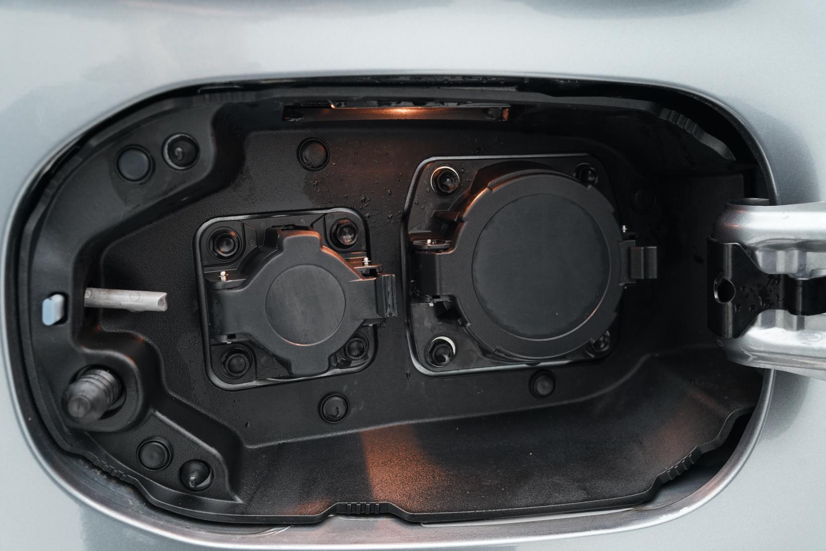 Mitsubishi Outlander 2.4 PHEV Phev G 4WD 