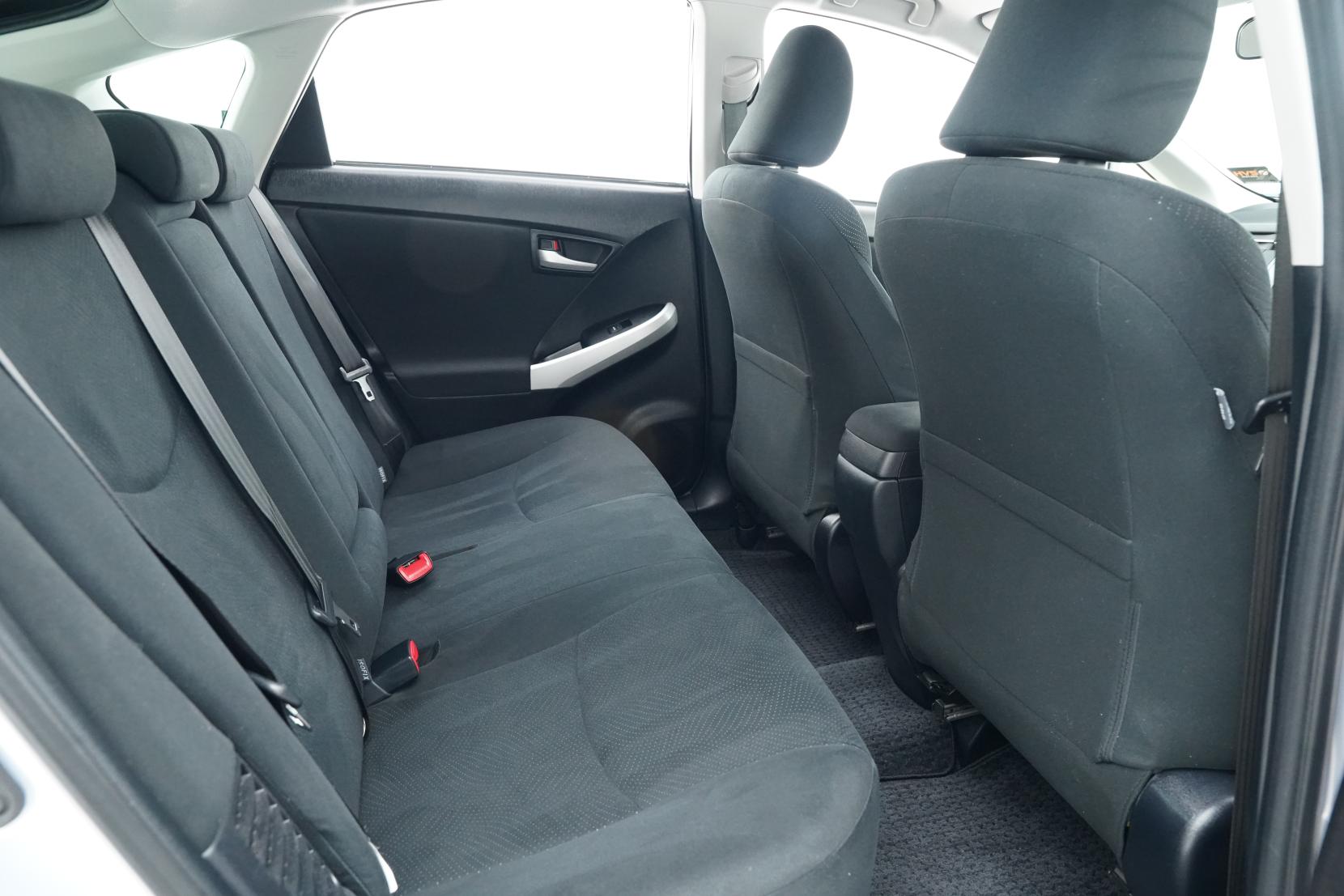Toyota Prius 1.8 S