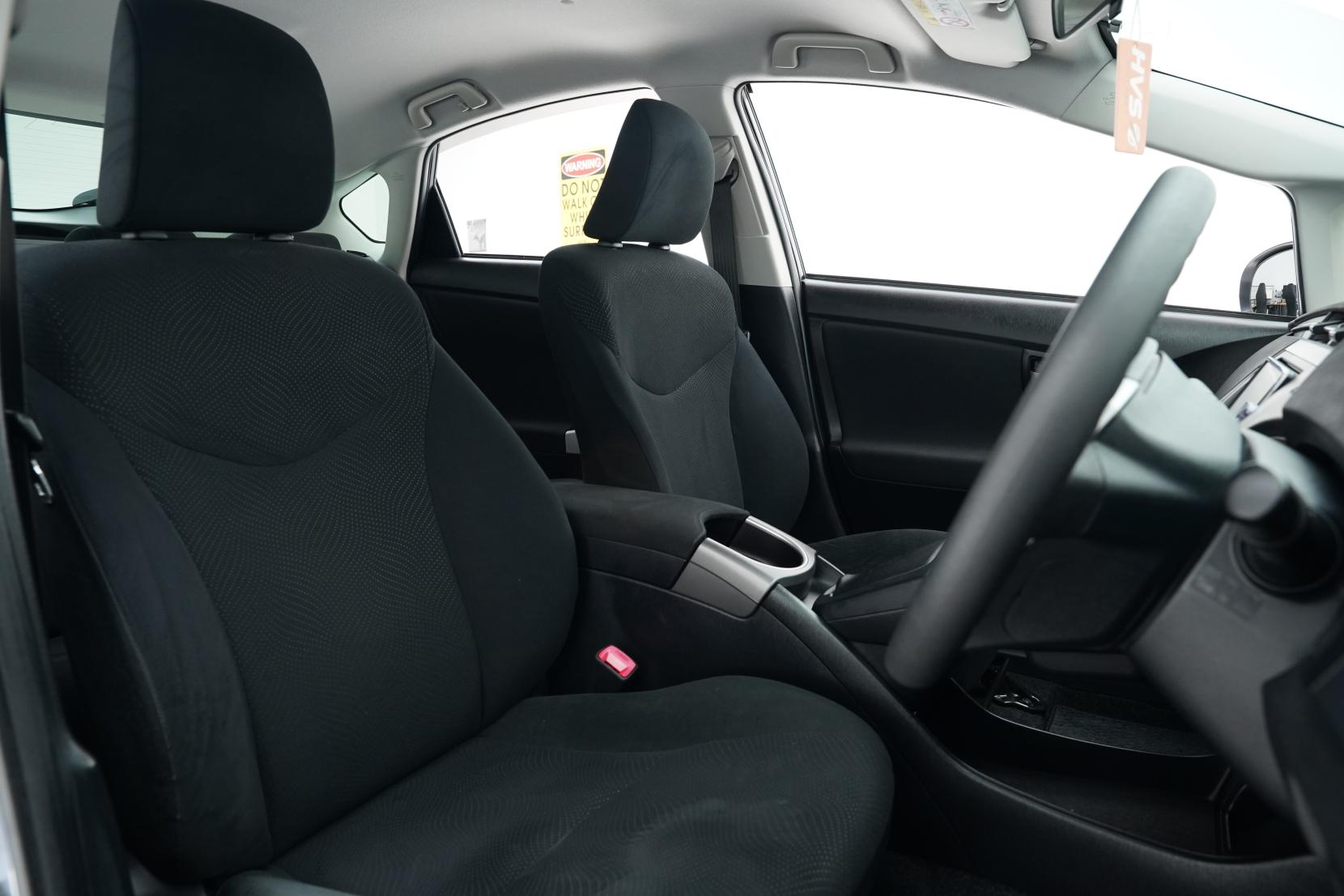 Toyota Prius 1.8 S