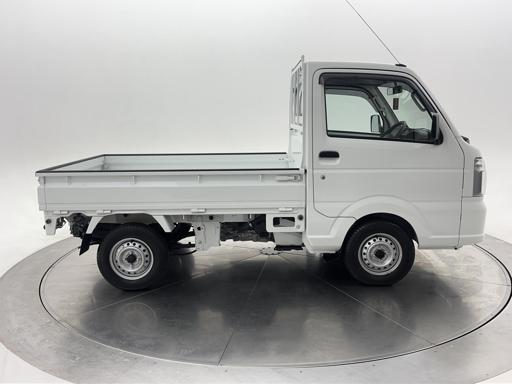 Suzuki Carry 4WD Manual 660cc