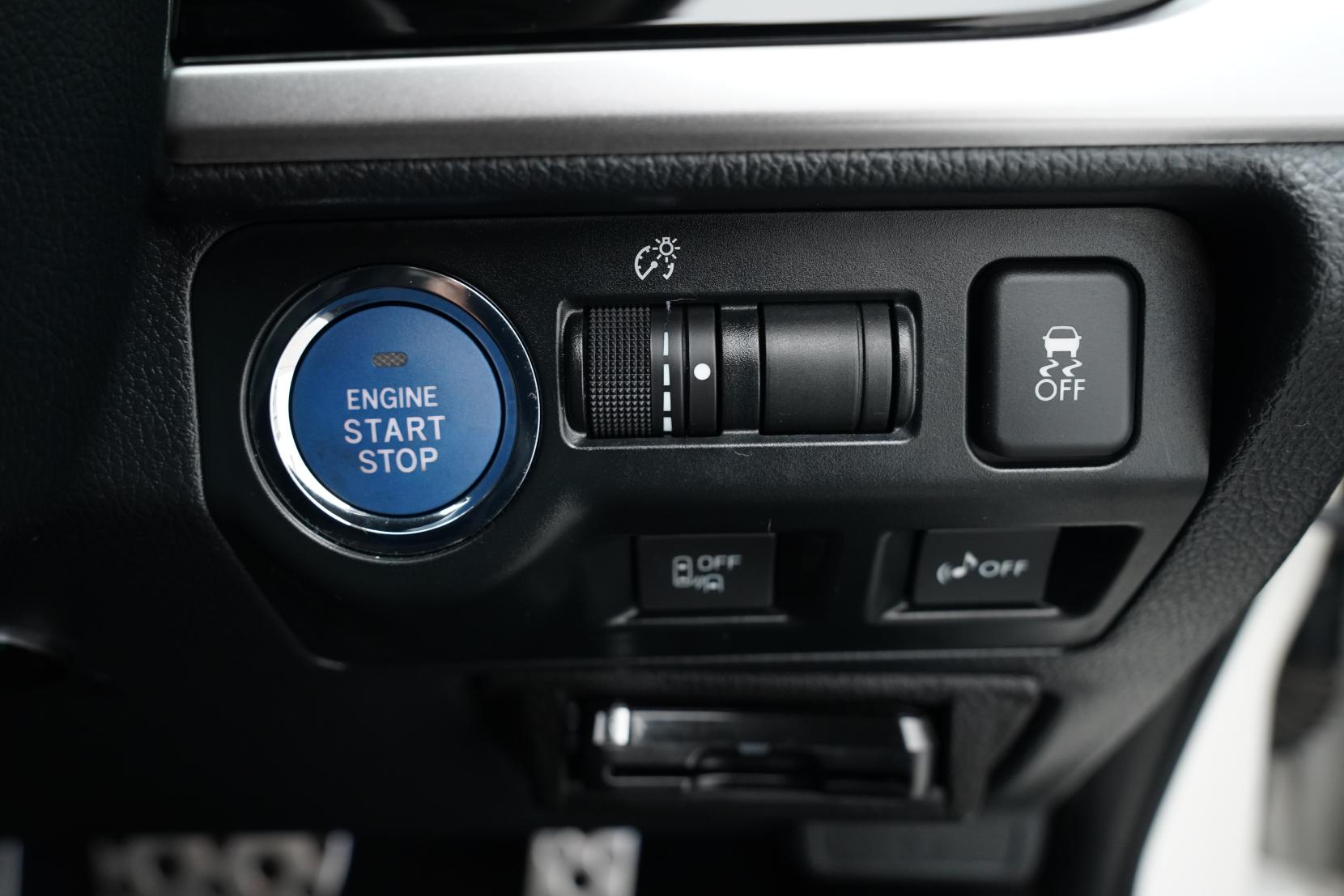 Subaru XV 2.0 Hybrid 2.0l-L 4WD EyeSight