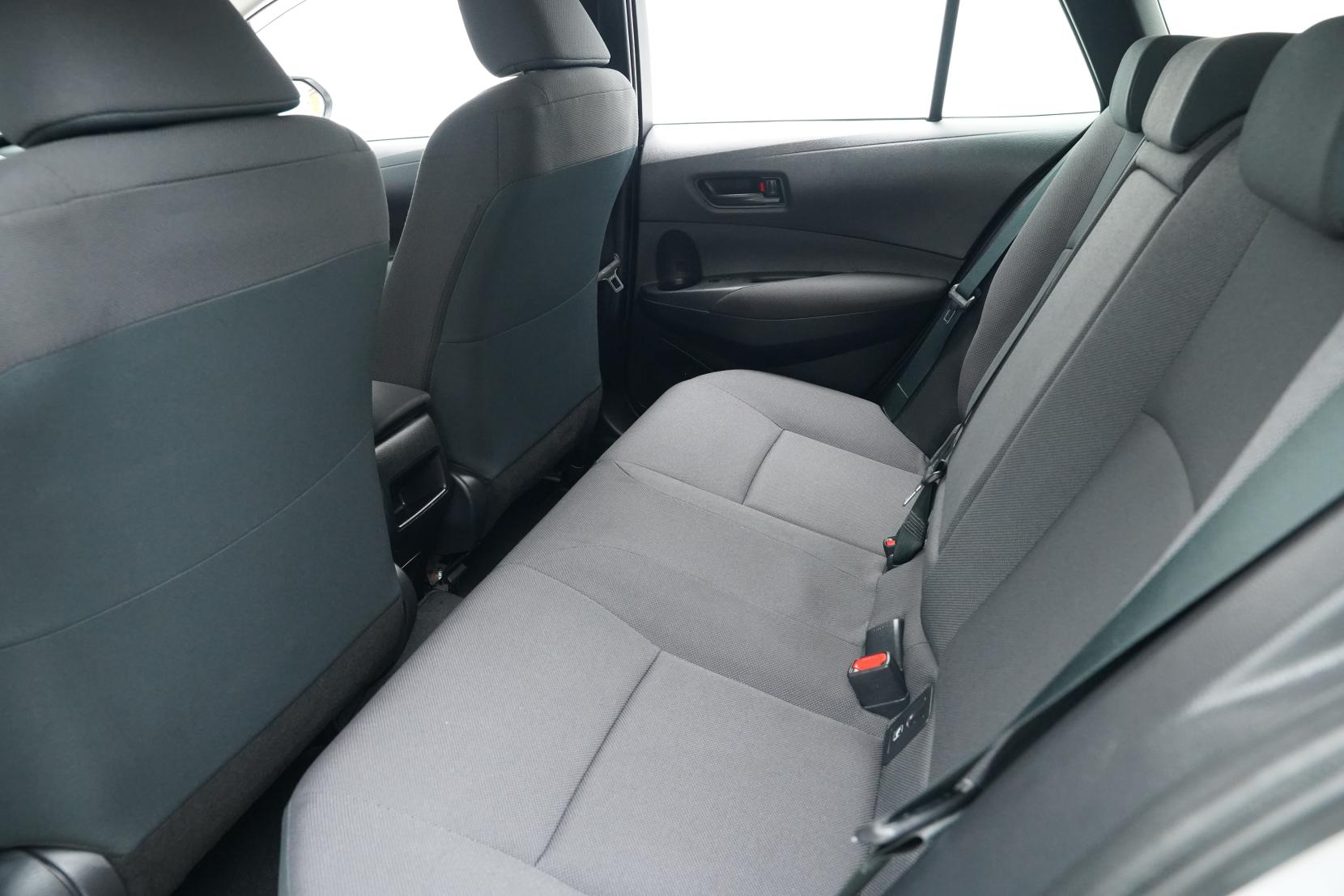 Toyota Corolla 1.8 WAGON HYBRID G-X 4WD