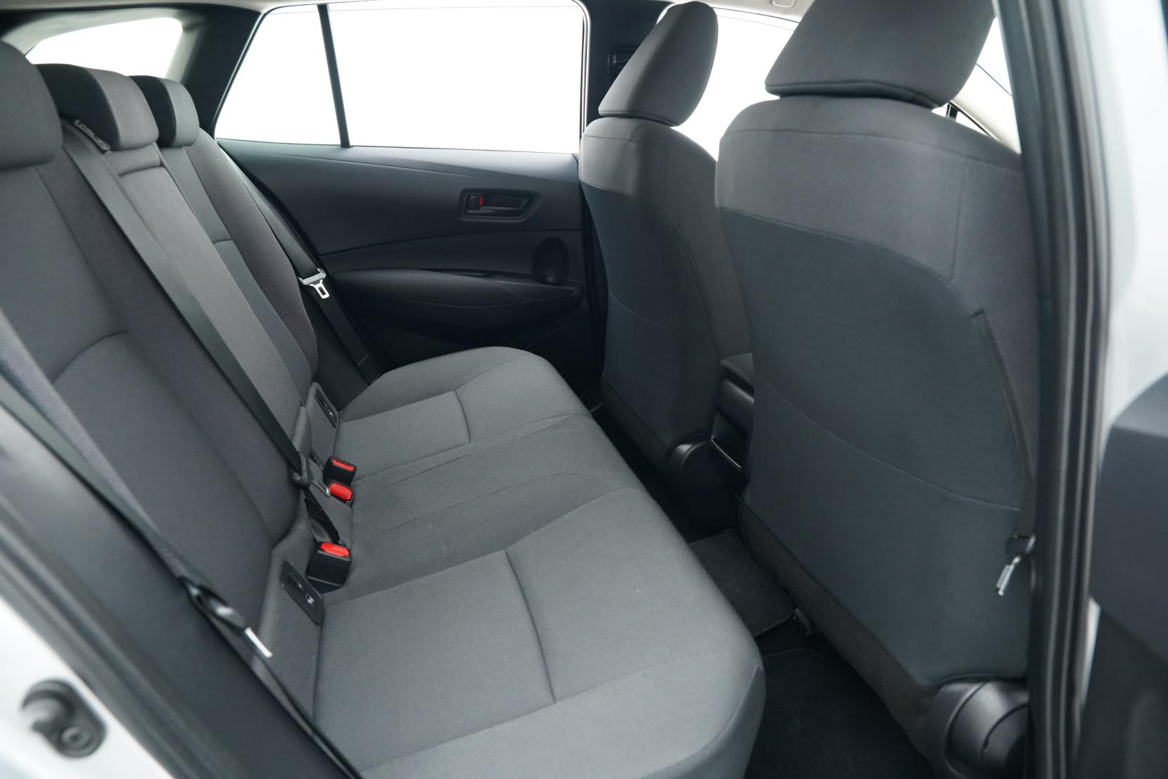 Toyota Corolla 1.8 WAGON HYBRID G-X 4WD