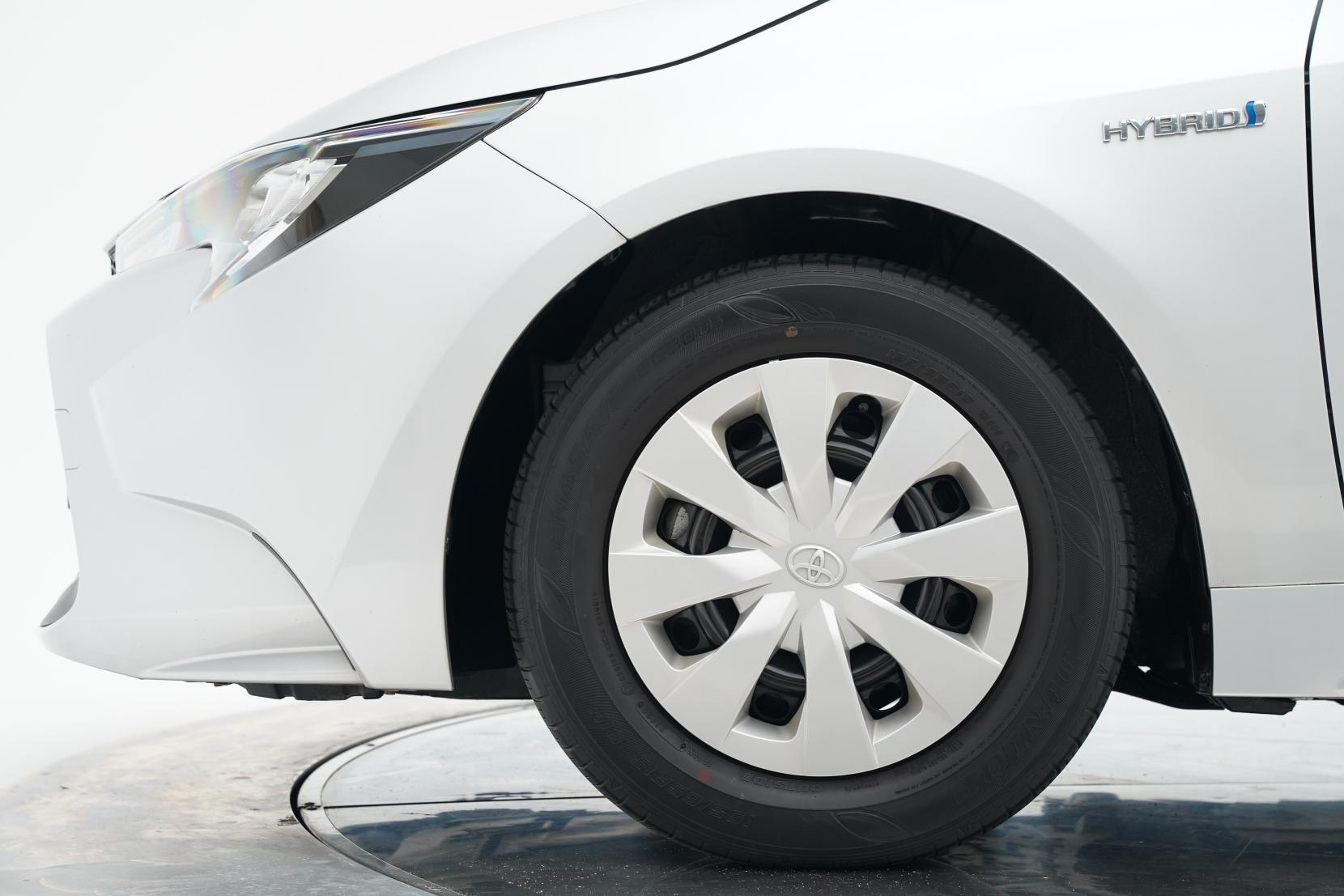 Toyota Corolla 1.8 WAGON HYBRID G-X 4WD