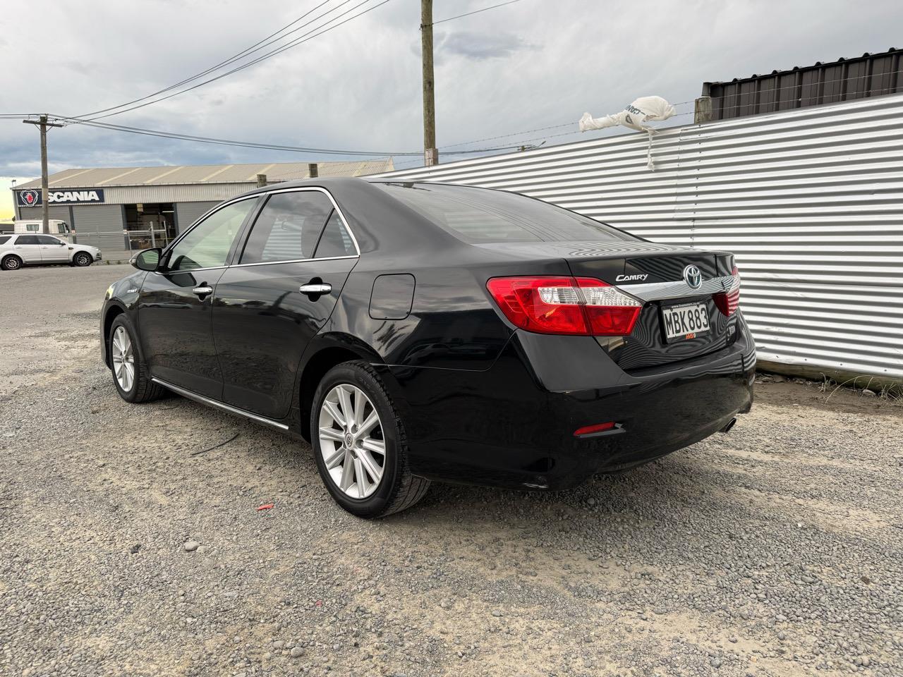 Toyota Camry 2.5 Hybrid AVV50R