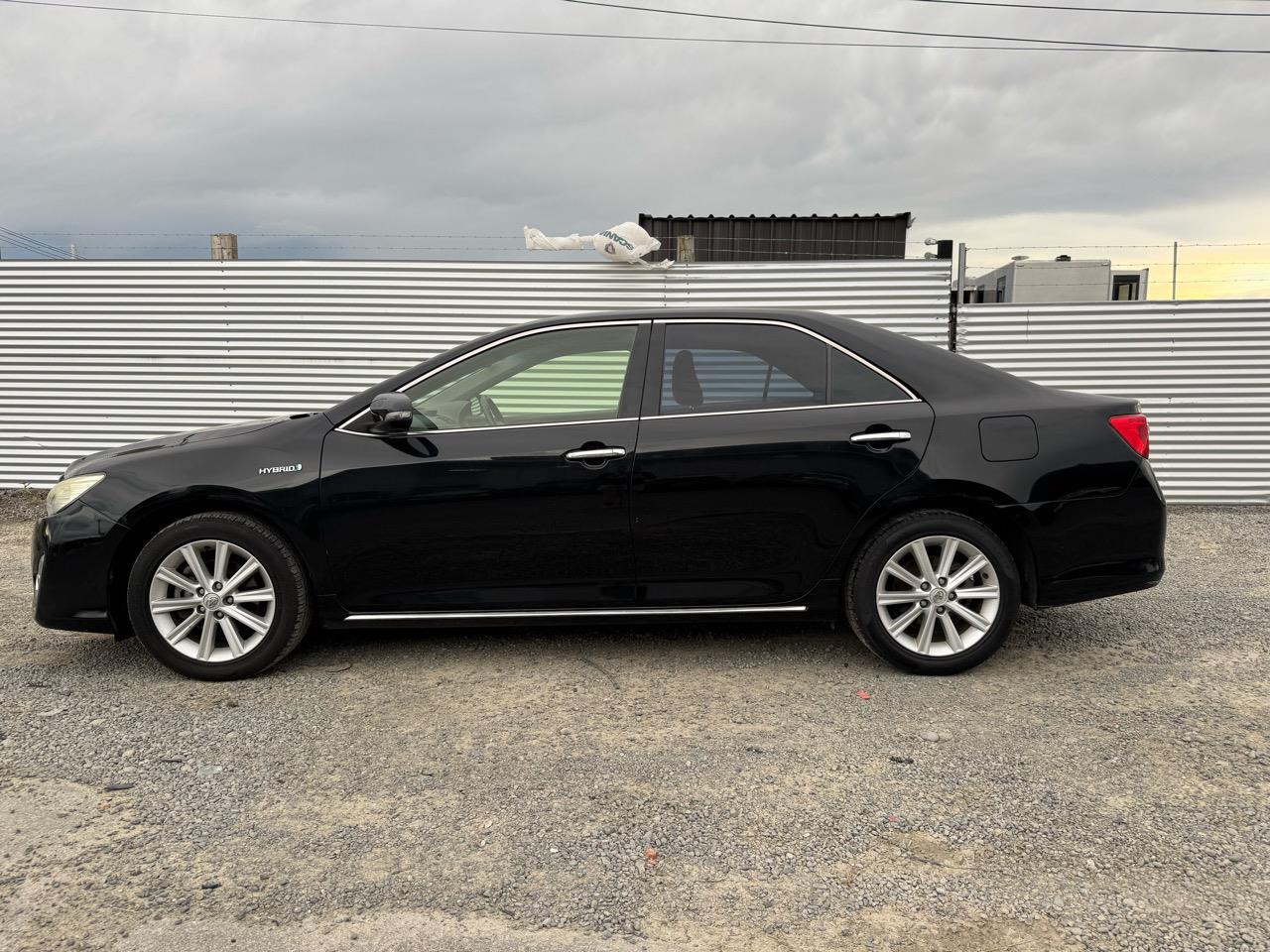 Toyota Camry 2.5 Hybrid AVV50R