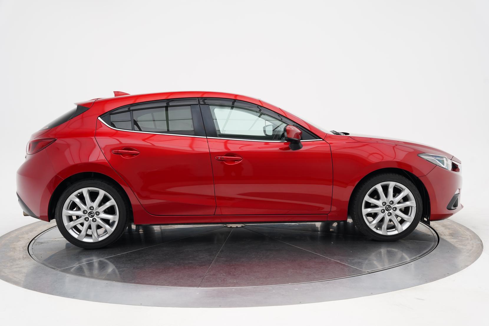 Mazda Axela 2.0