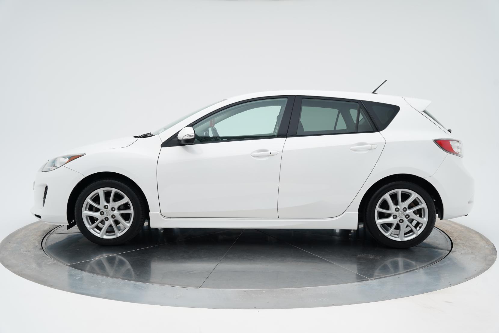 Mazda Axela Sport 20S Skyactiv