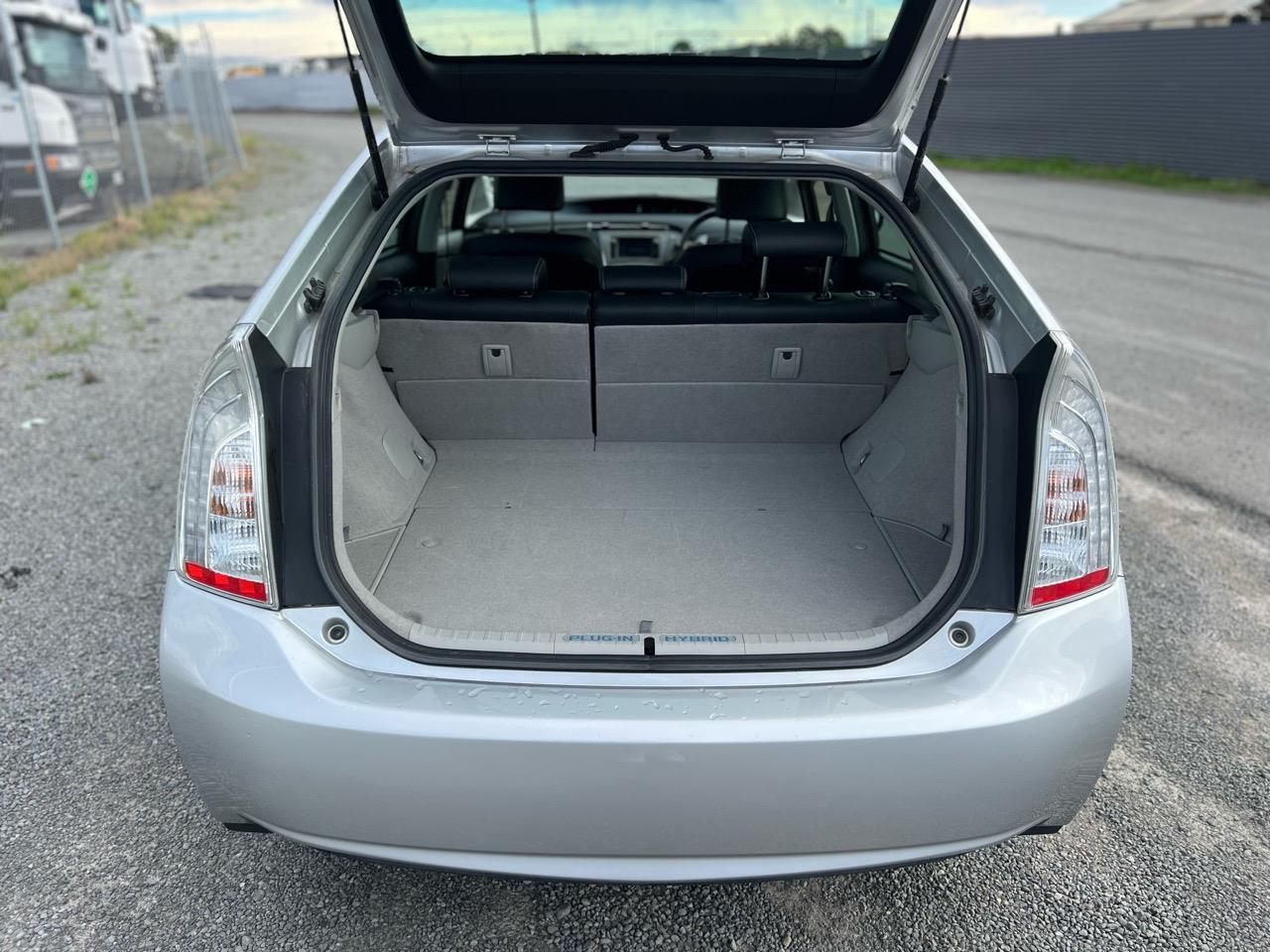 Toyota Prius 1.8 PHV G