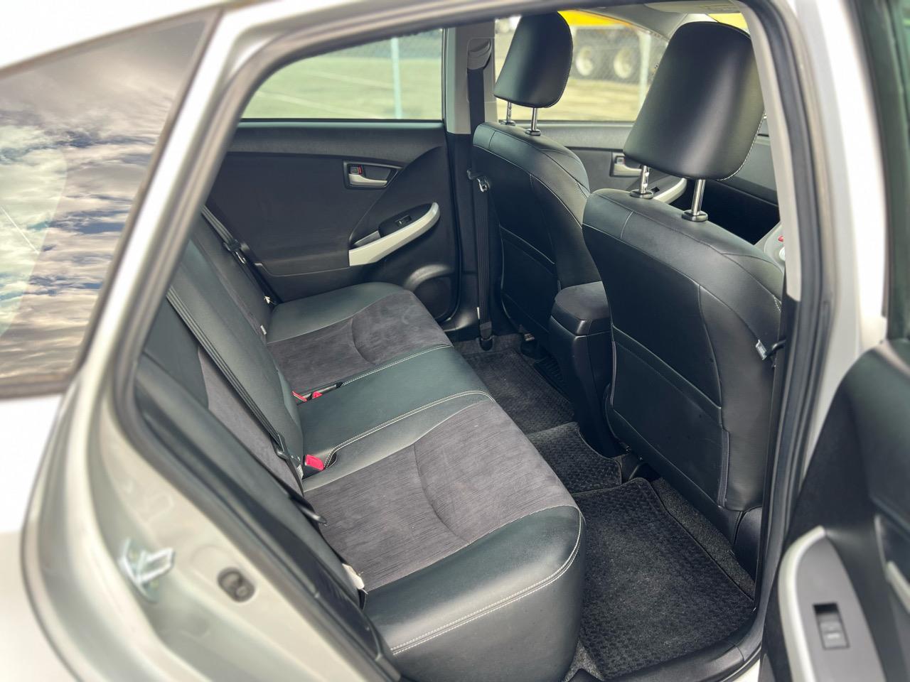 Toyota Prius 1.8 PHV G