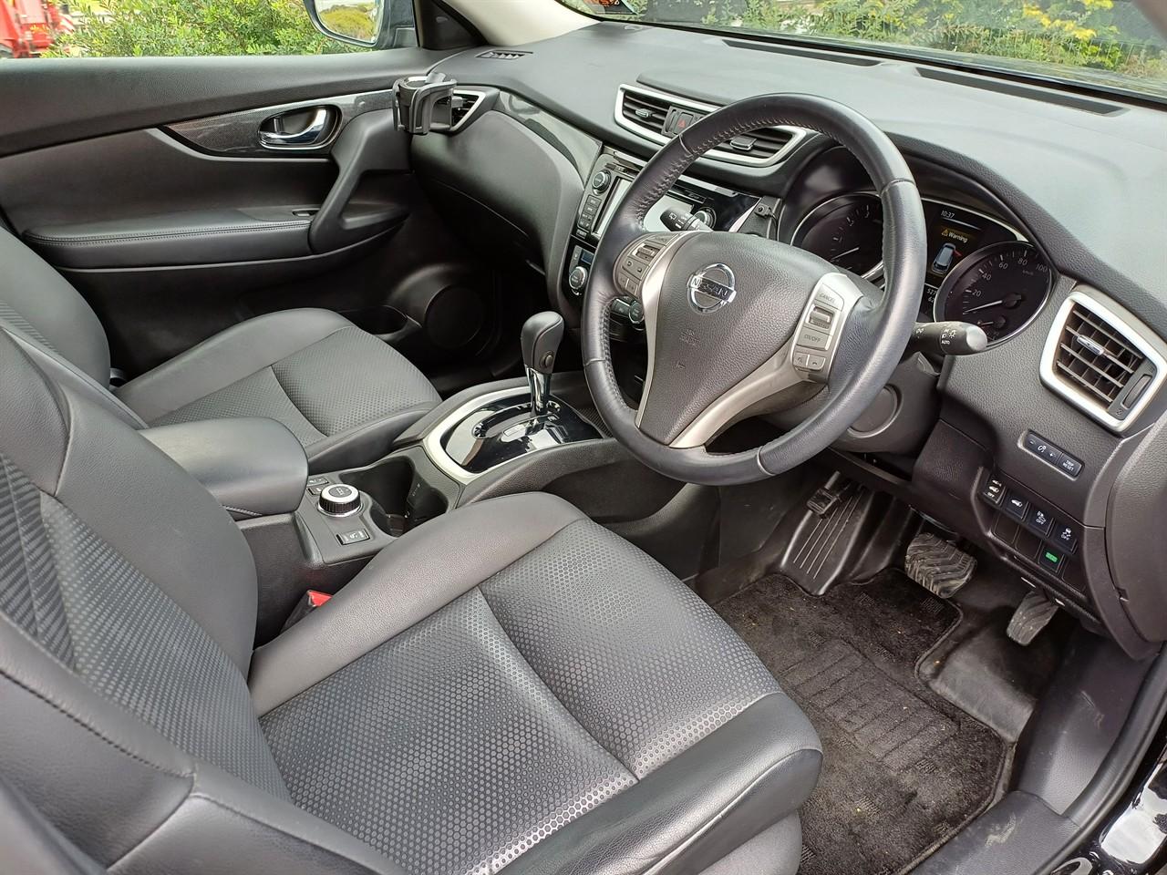 Nissan X-TRAIL 2.0 Hybrid 20X 4WD