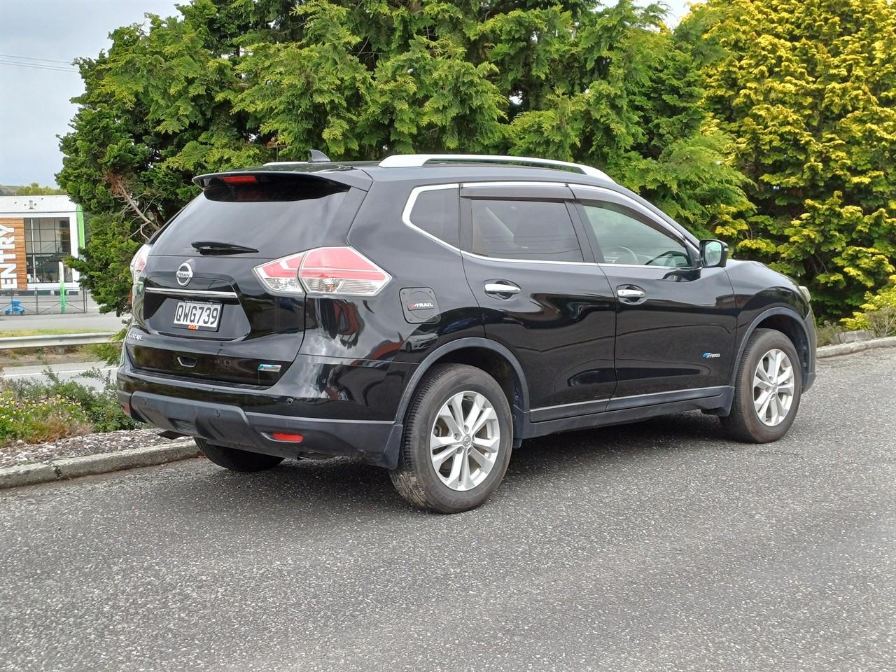 Nissan X-TRAIL 2.0 Hybrid 20X 4WD