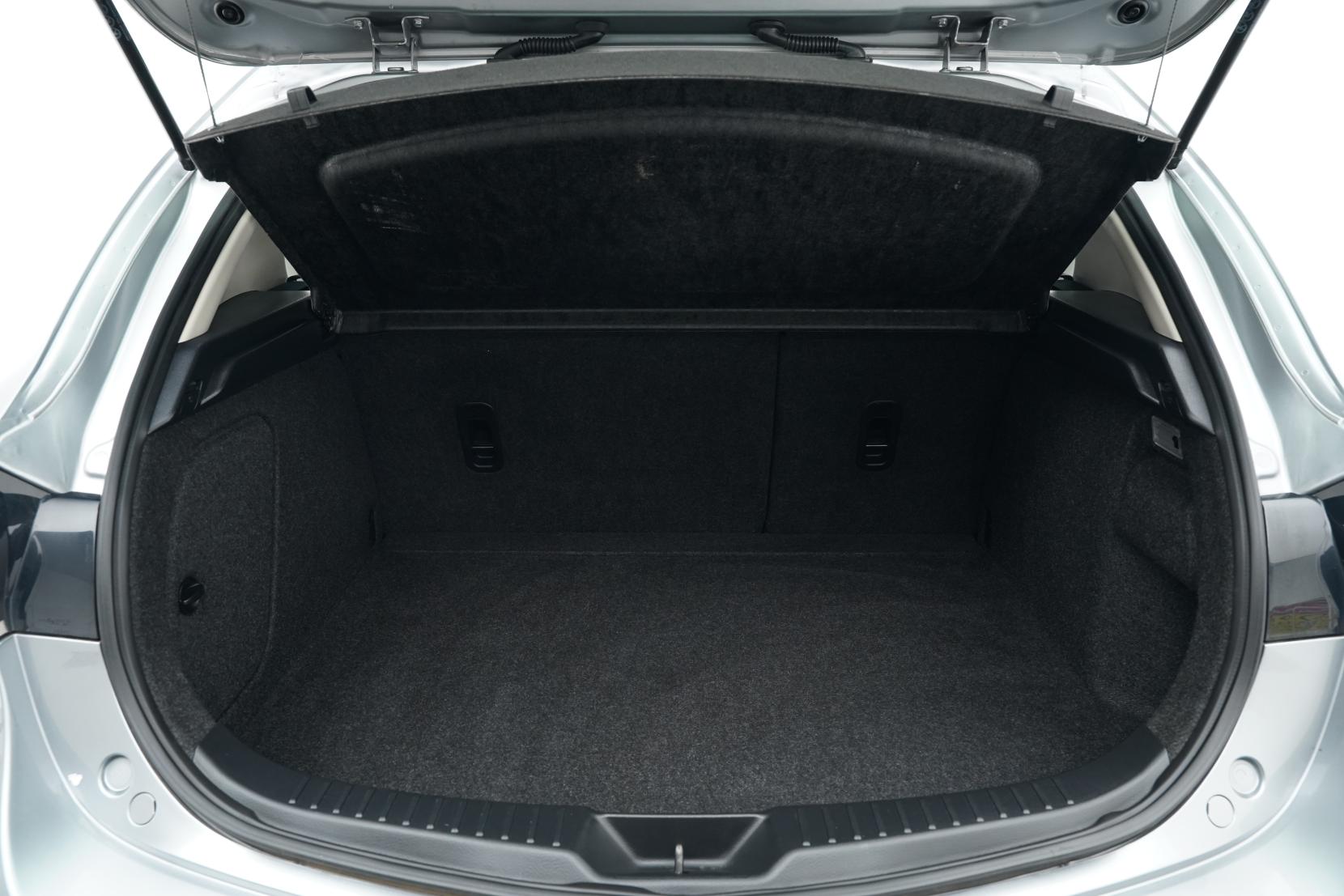 Mazda Axela 2.0 SPORT 20C SKYACTIVE