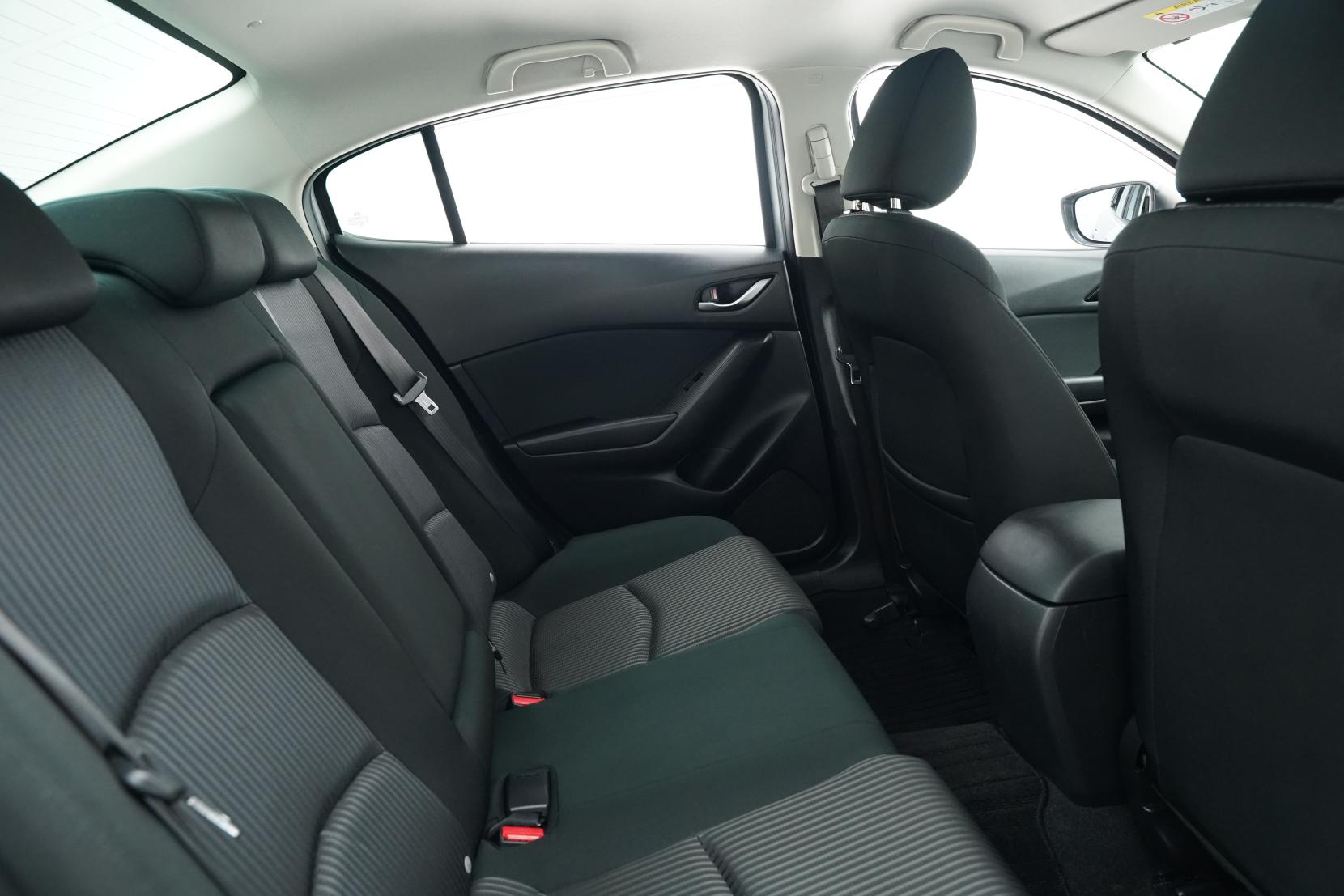 Mazda Axela Hybrid S