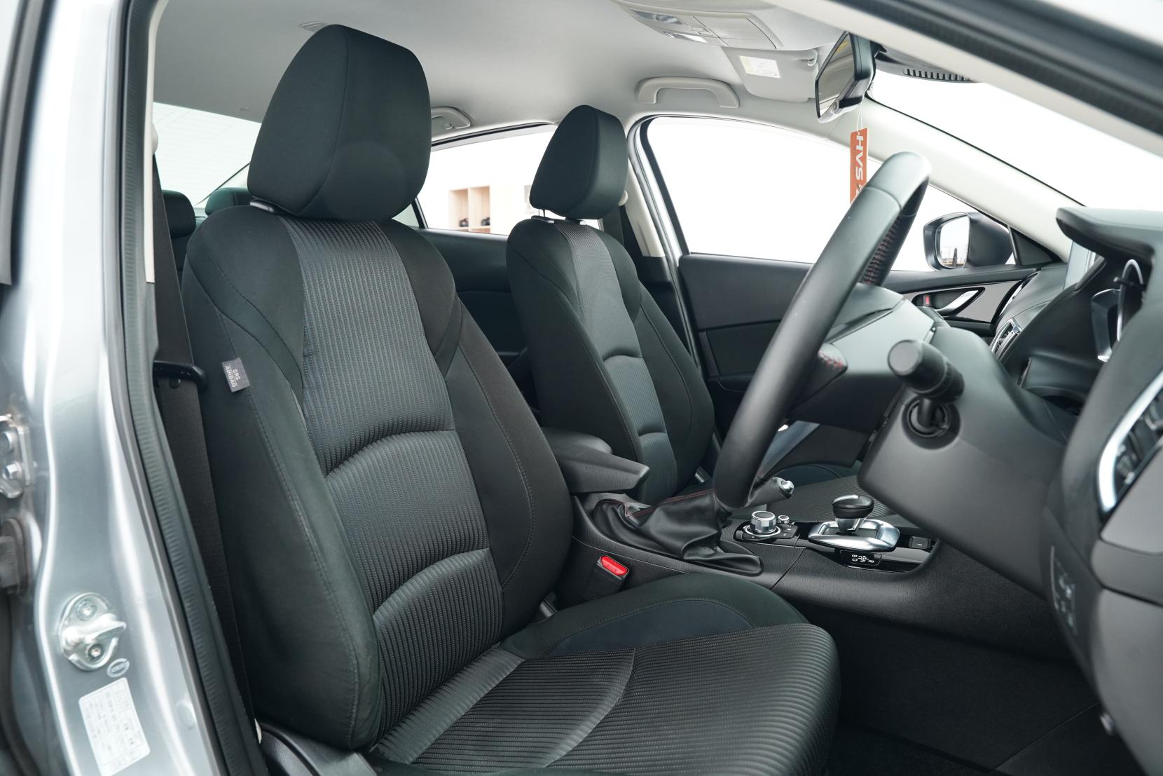 Mazda Axela Hybrid S