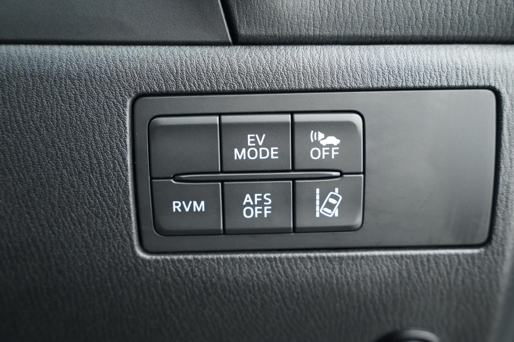 Mazda Axela Hybrid S