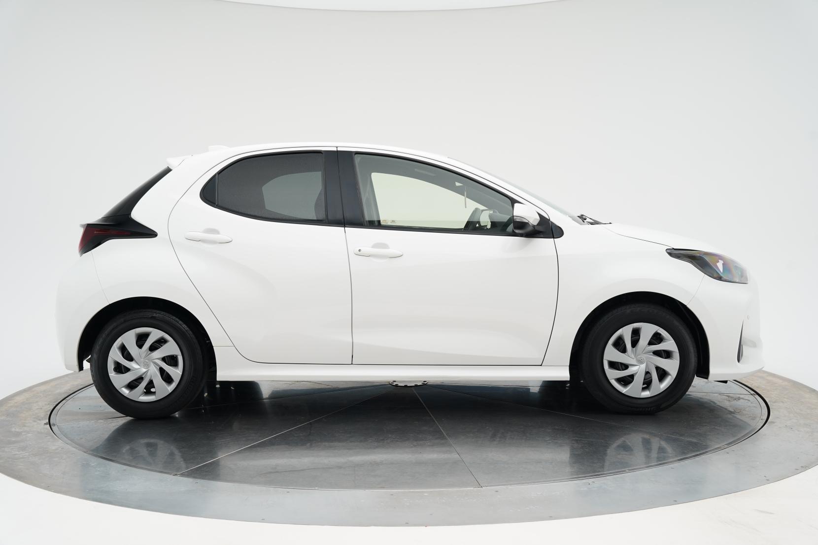 Toyota Yaris 1.5 Hybrid X