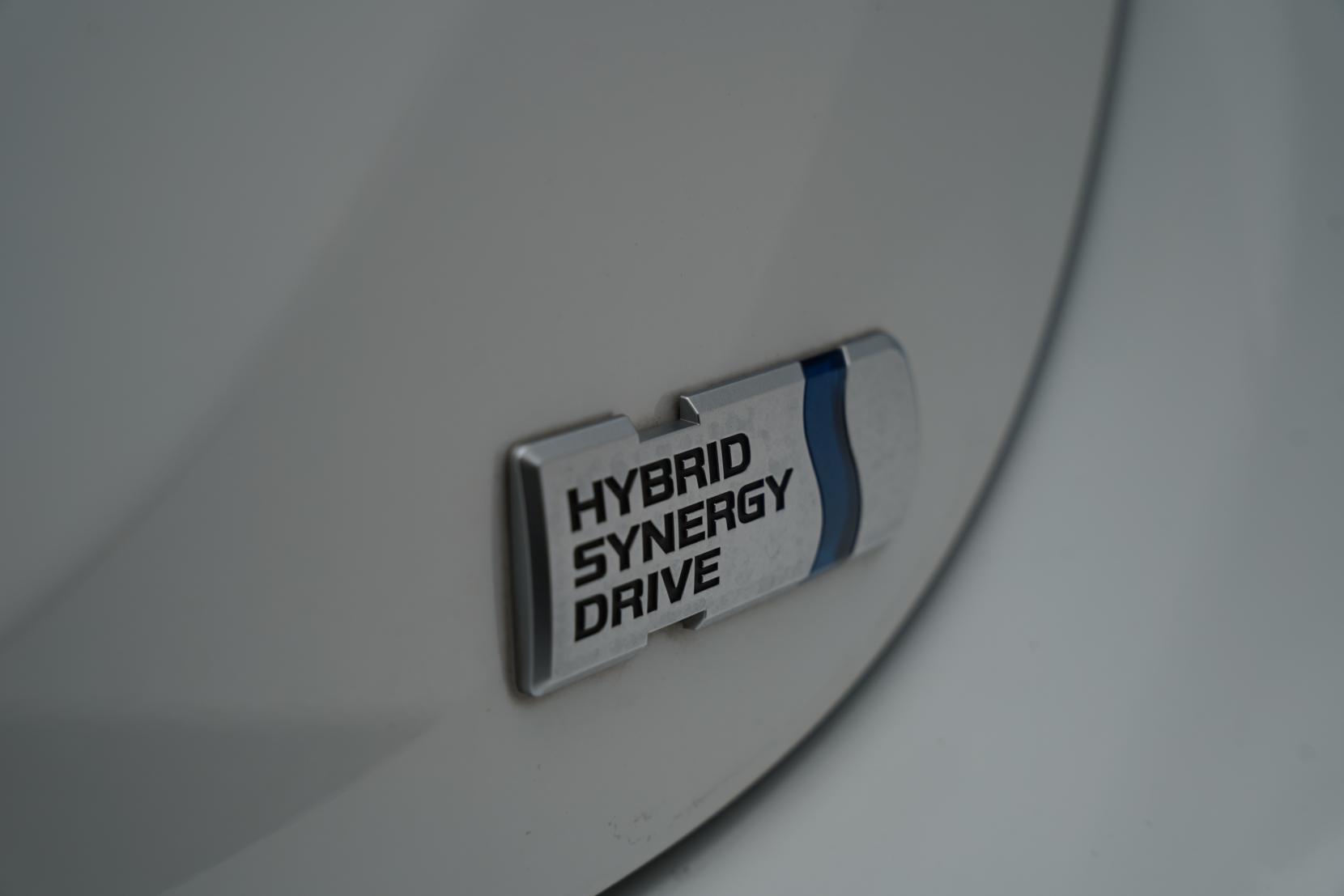 Toyota Yaris 1.5 Hybrid X