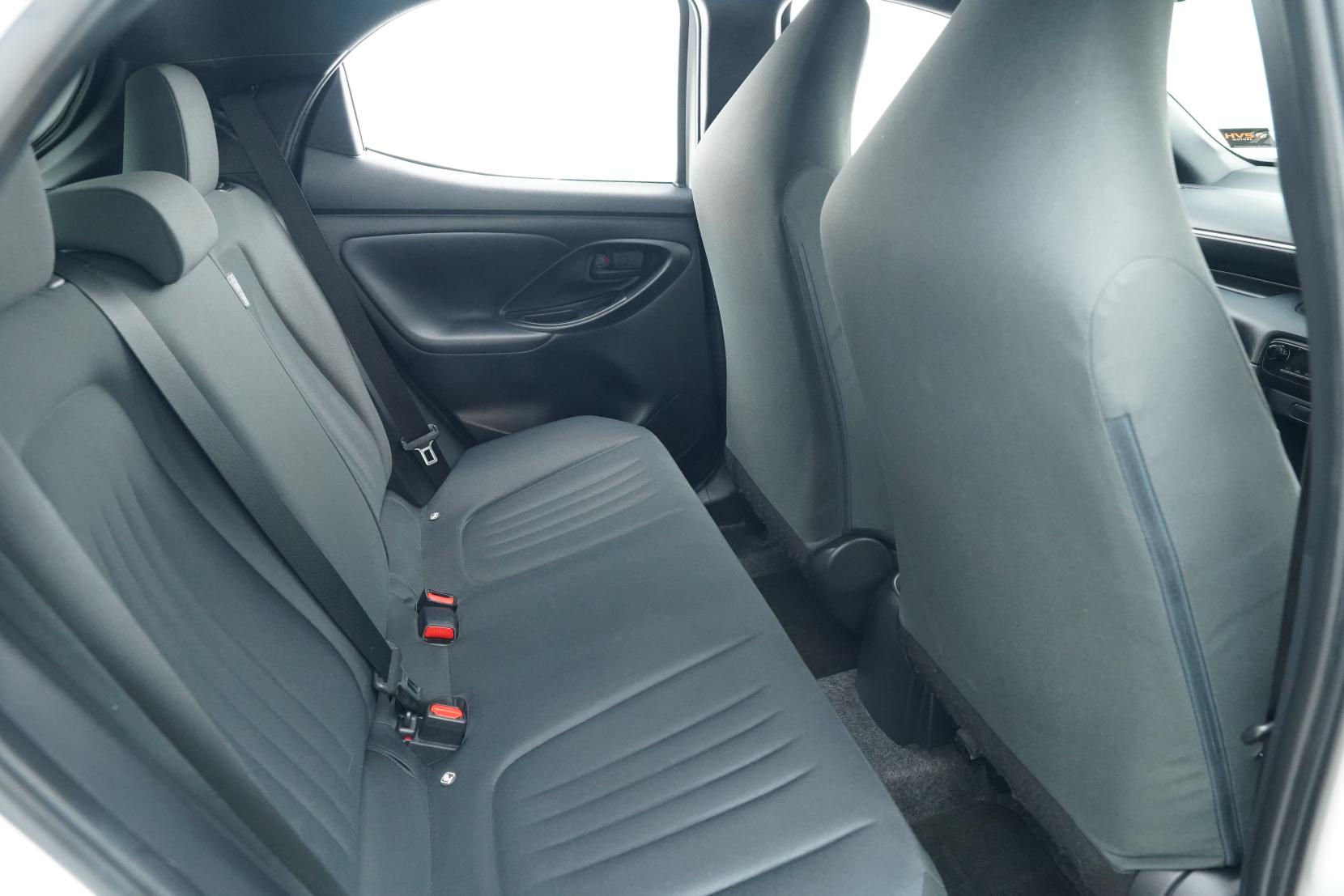Toyota Yaris 1.5 Hybrid X