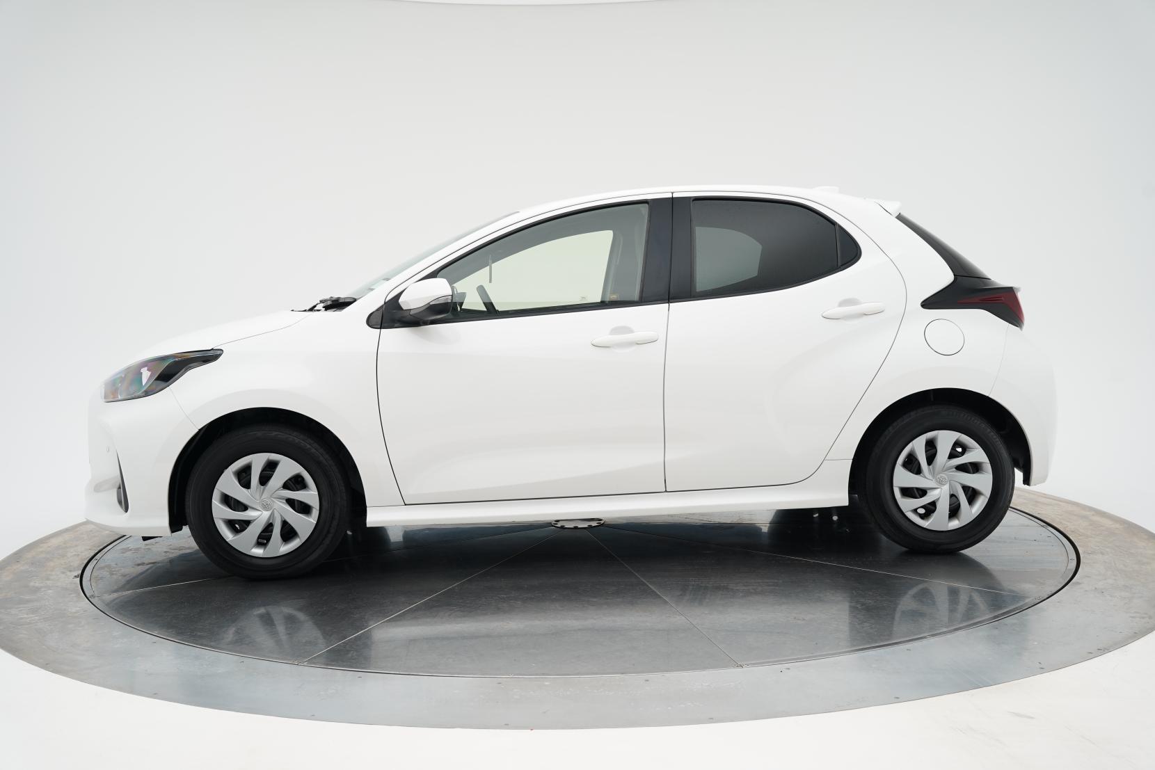 Toyota Yaris 1.5 Hybrid X