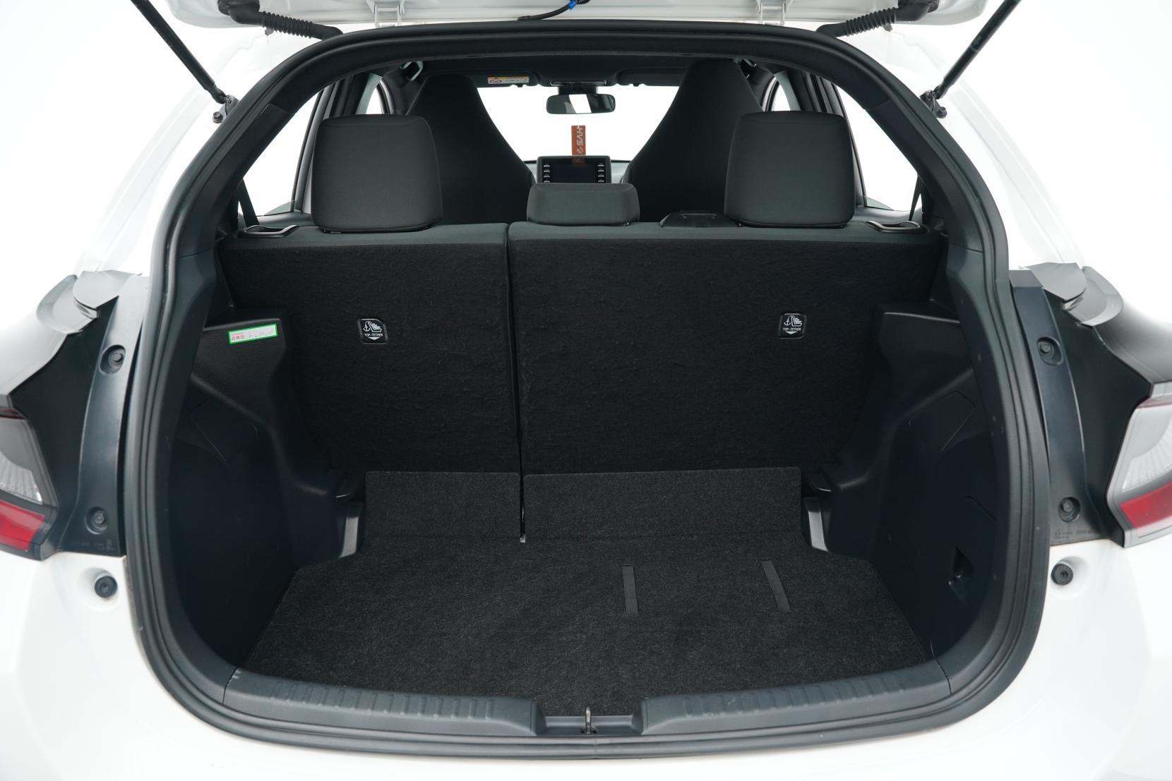 Toyota Yaris 1.5 Hybrid X