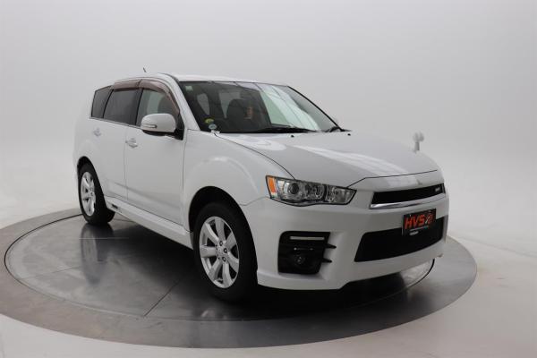 Mitsubishi Outlander 2.4 24G 4WD 7 Seater