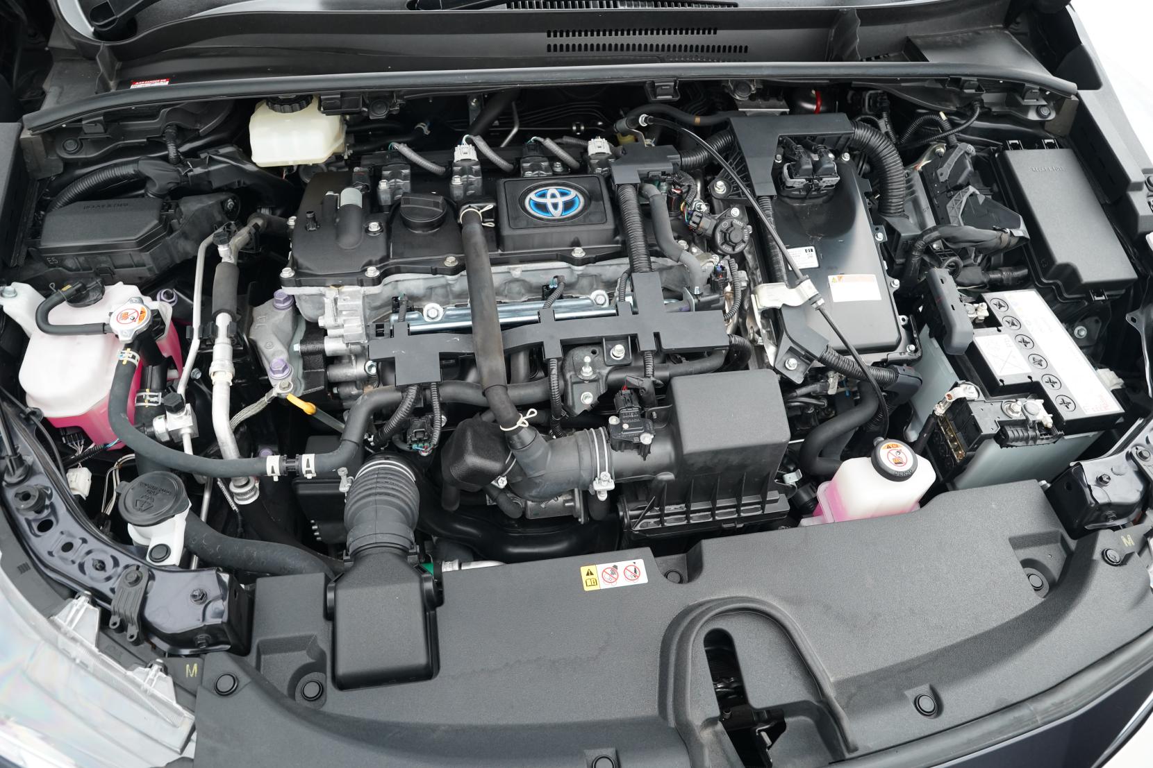 Toyota Corolla 1.8 Touring Hybrid WxB