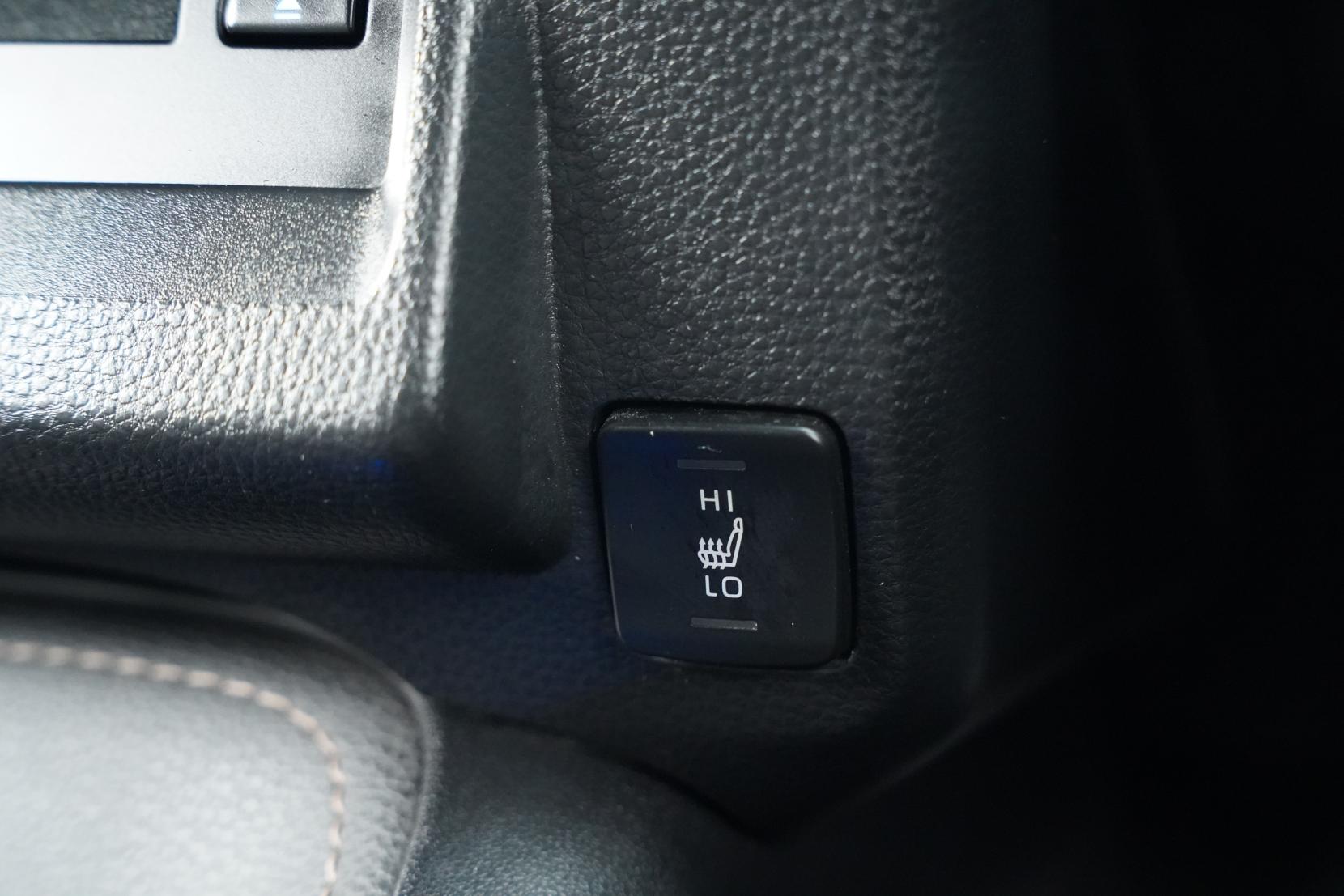 Toyota Corolla 1.8 Touring Hybrid WxB