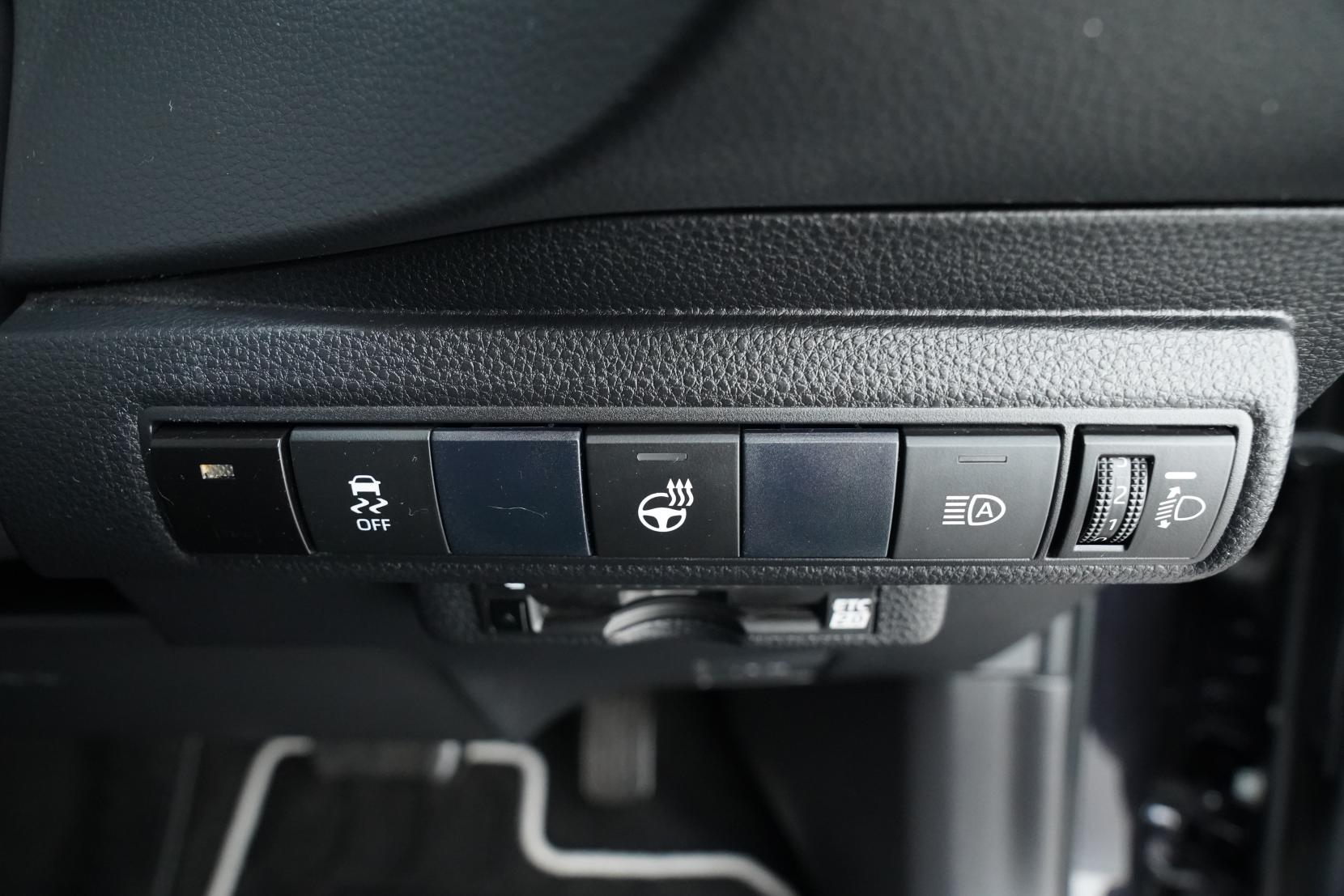 Toyota Corolla 1.8 Touring Hybrid WxB