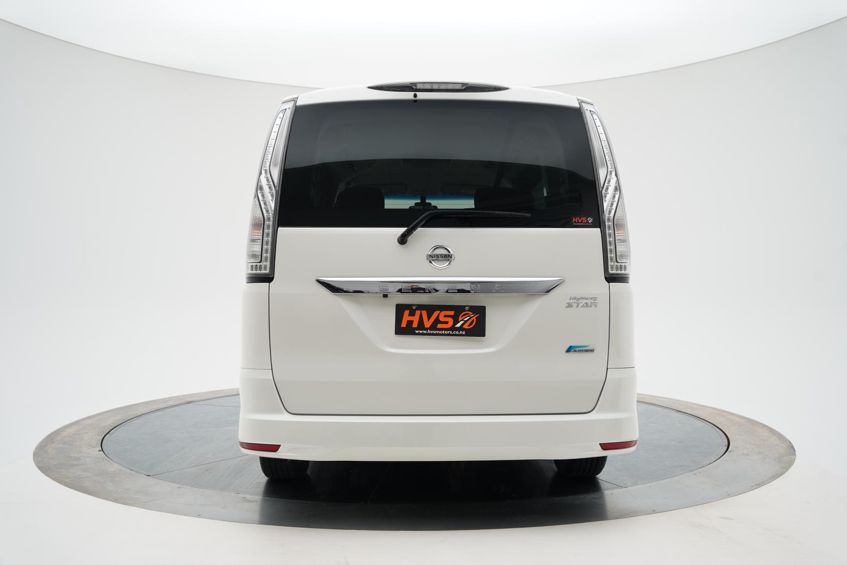 Nissan Serena (1991 – present) 2.0 Hybrid Highway Star V Selection