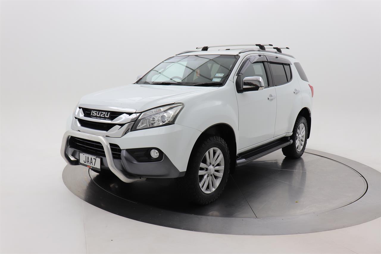 Isuzu Mu-X 3.0 4WD 3.0D