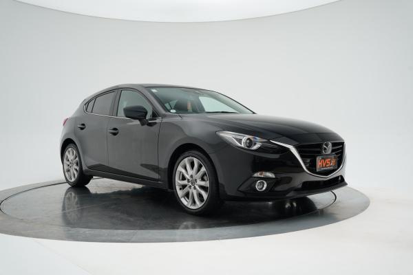Mazda Axela 2.0 20S Touring