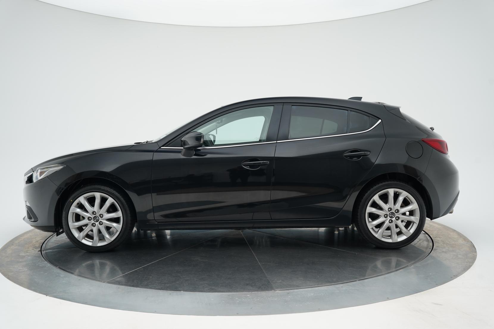Mazda Axela 2.0 20S Touring