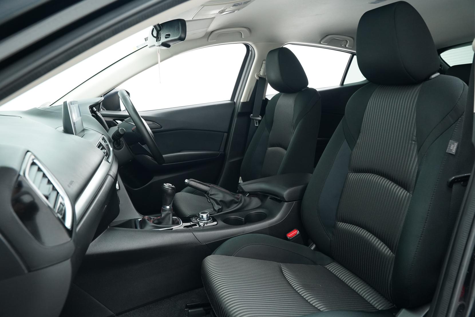 Mazda Axela 2.0 20S Touring
