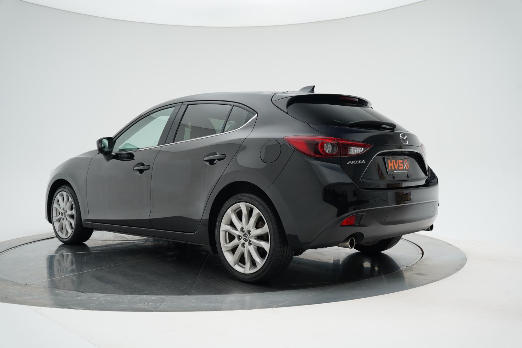 Mazda Axela 2.0 20S Touring