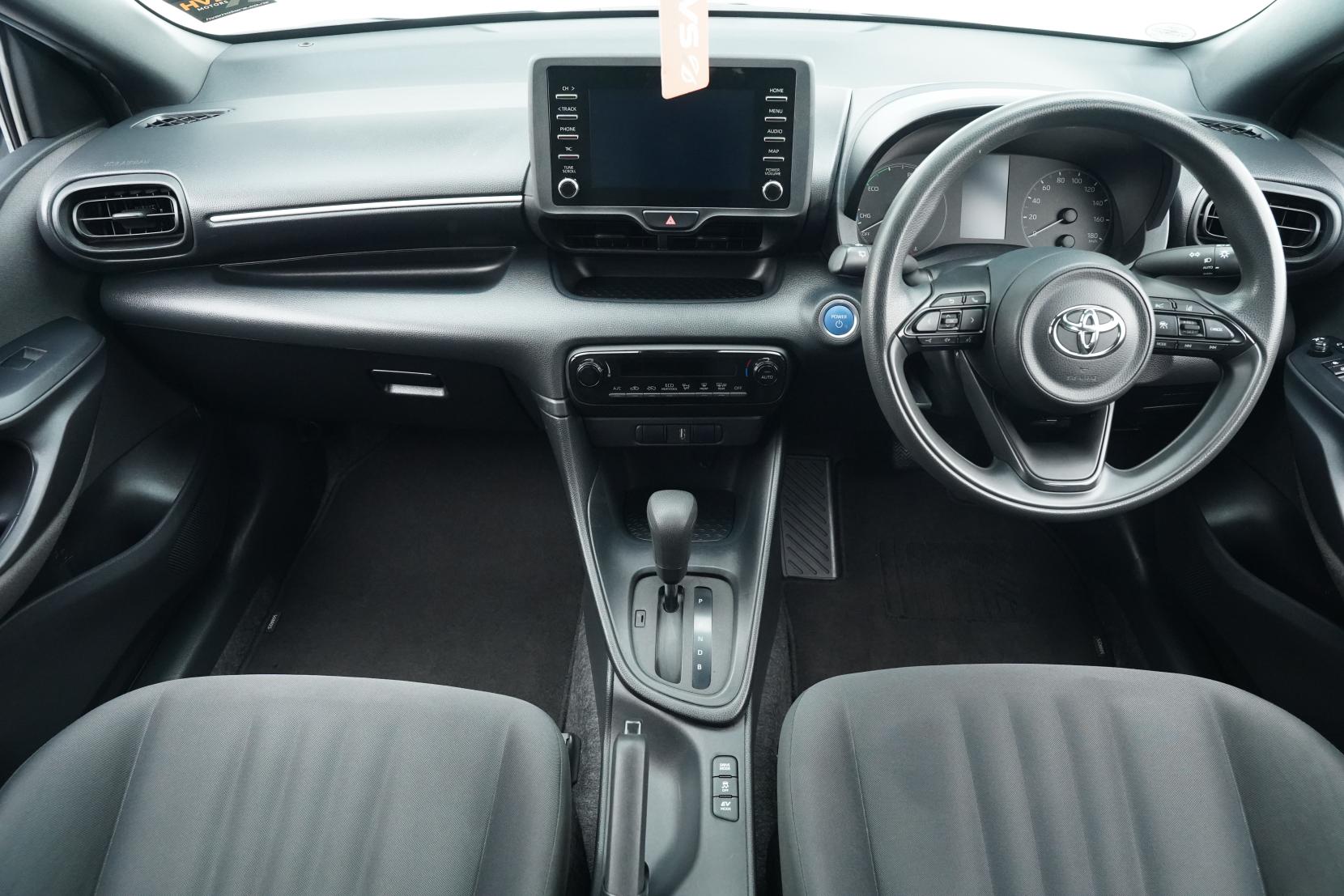 Toyota Yaris 1.5 Hybrid X