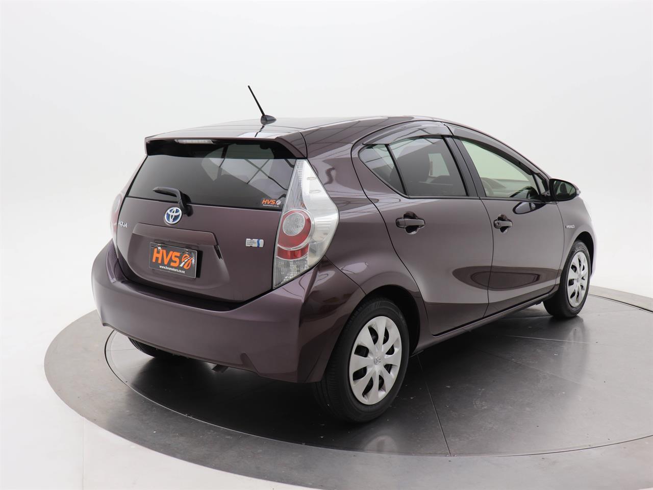 Toyota AQUA 1.5