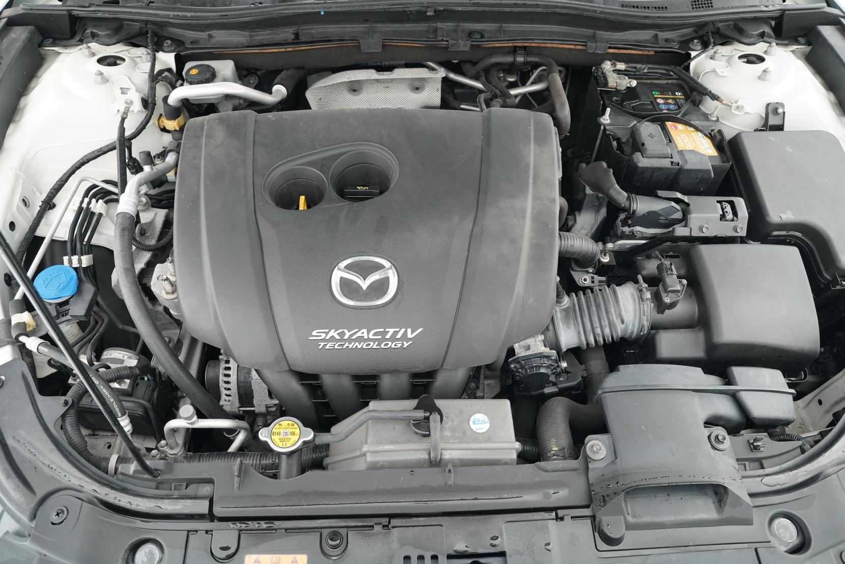 Mazda Axela SPORT 20S TOURING