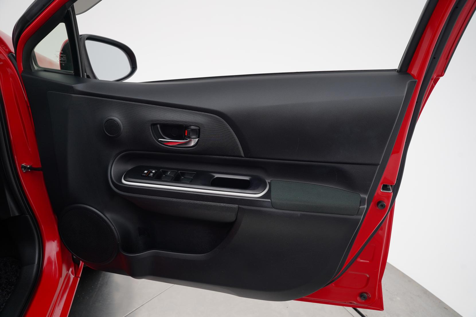 Toyota Aqua 1.5 G Leather Pack