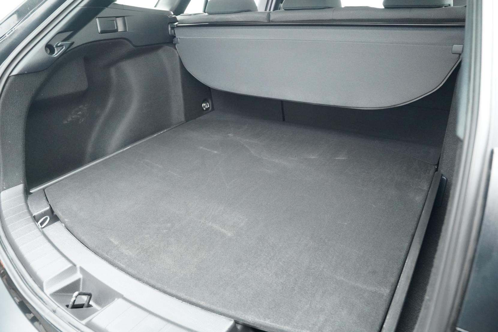 Toyota Corolla 1.8 Touring Hybrid G-X