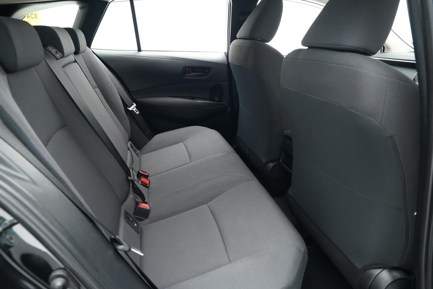 Toyota Corolla 1.8 Touring Hybrid G-X
