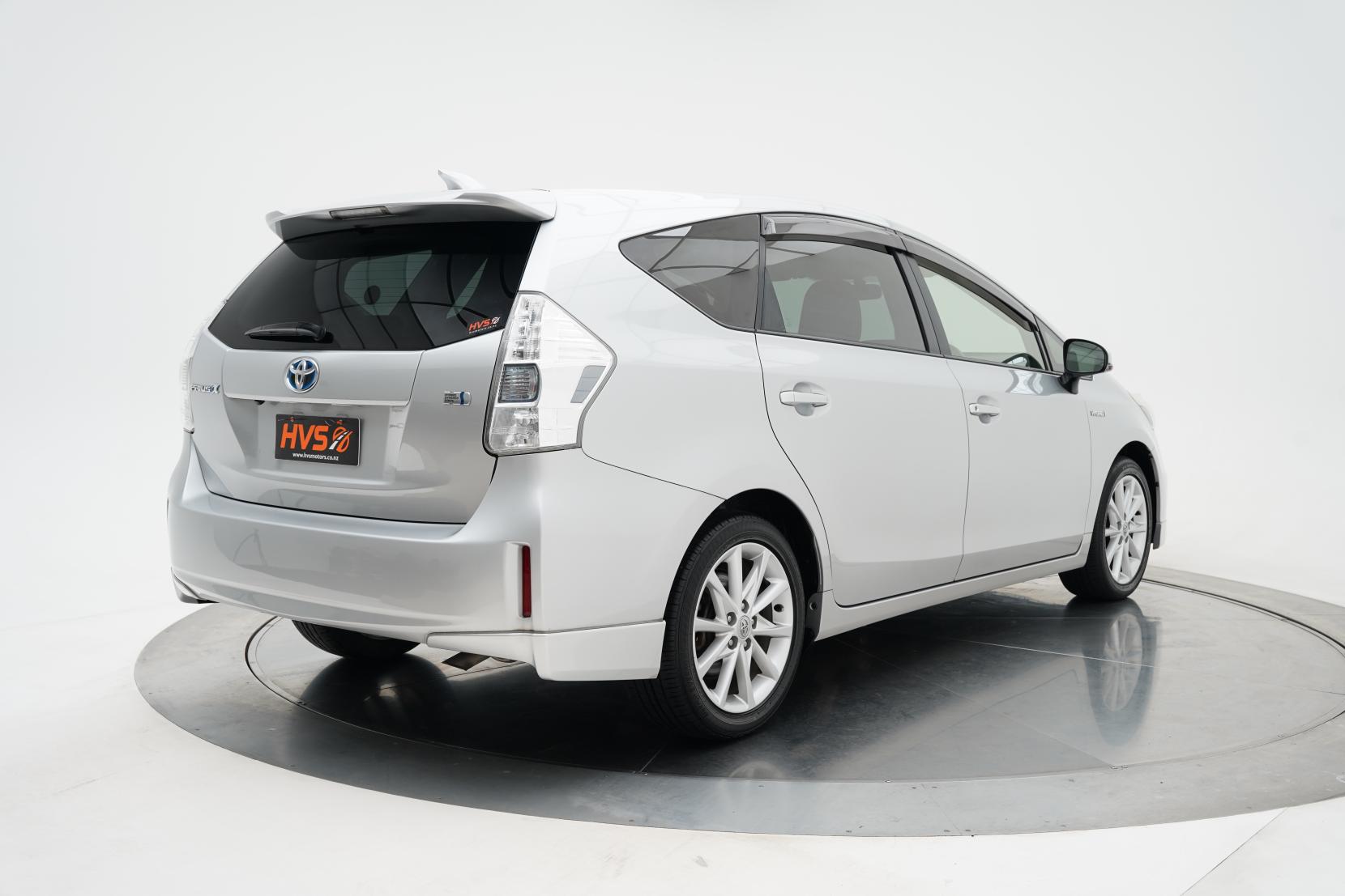 Toyota Prius 1.8 ALPHA S TOURING