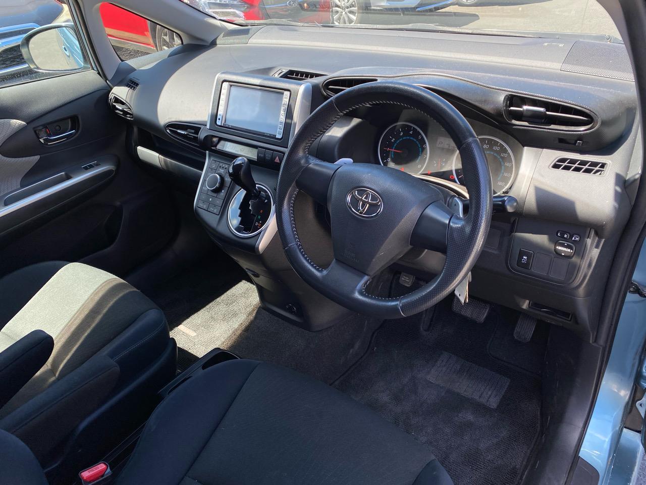 Toyota Wish Wish