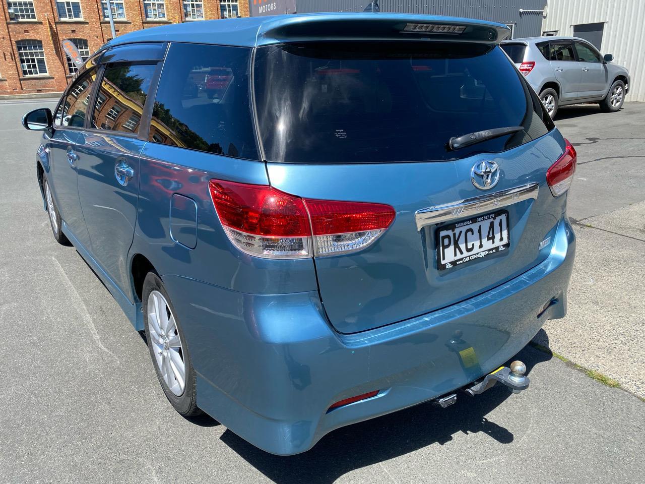 Toyota Wish Wish
